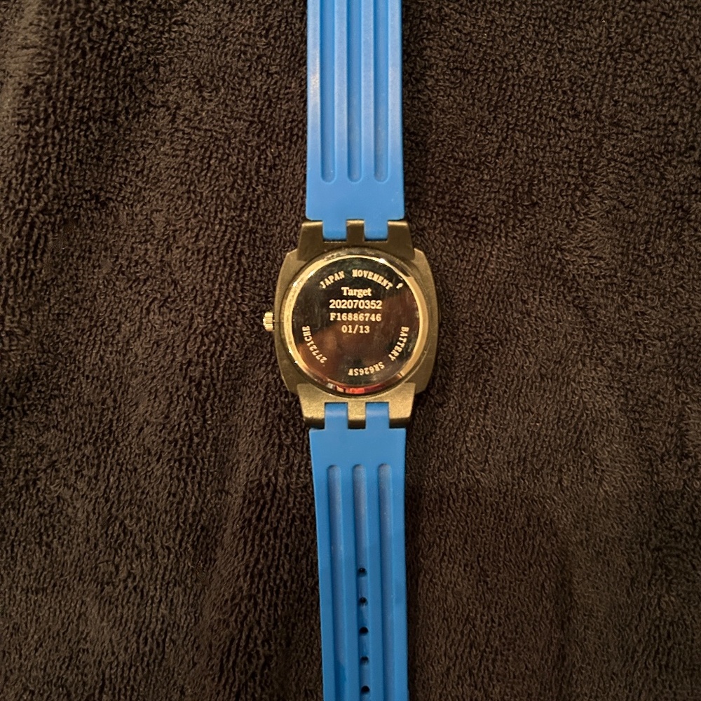 KIDS WATCH - Picture 2 of 2